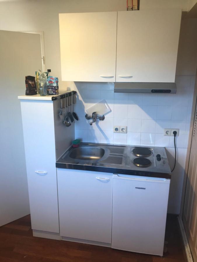 First Floor With Bedroom Bathroom Kitchen Office In Villa Near Tue And Centre Eindhoven Exteriér fotografie